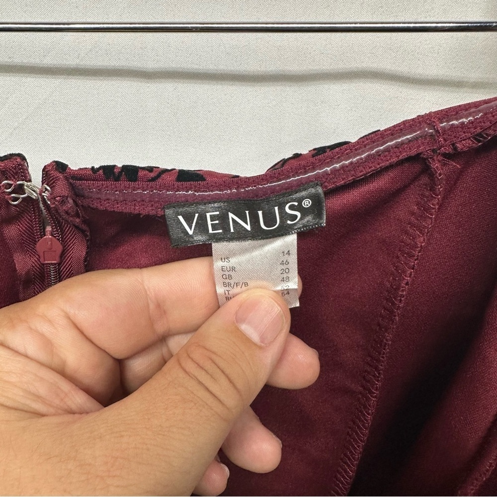 VENUS Burgundy Flocked Velvet Off-Shoulder Dress Size 14 - Picture 4 of 7